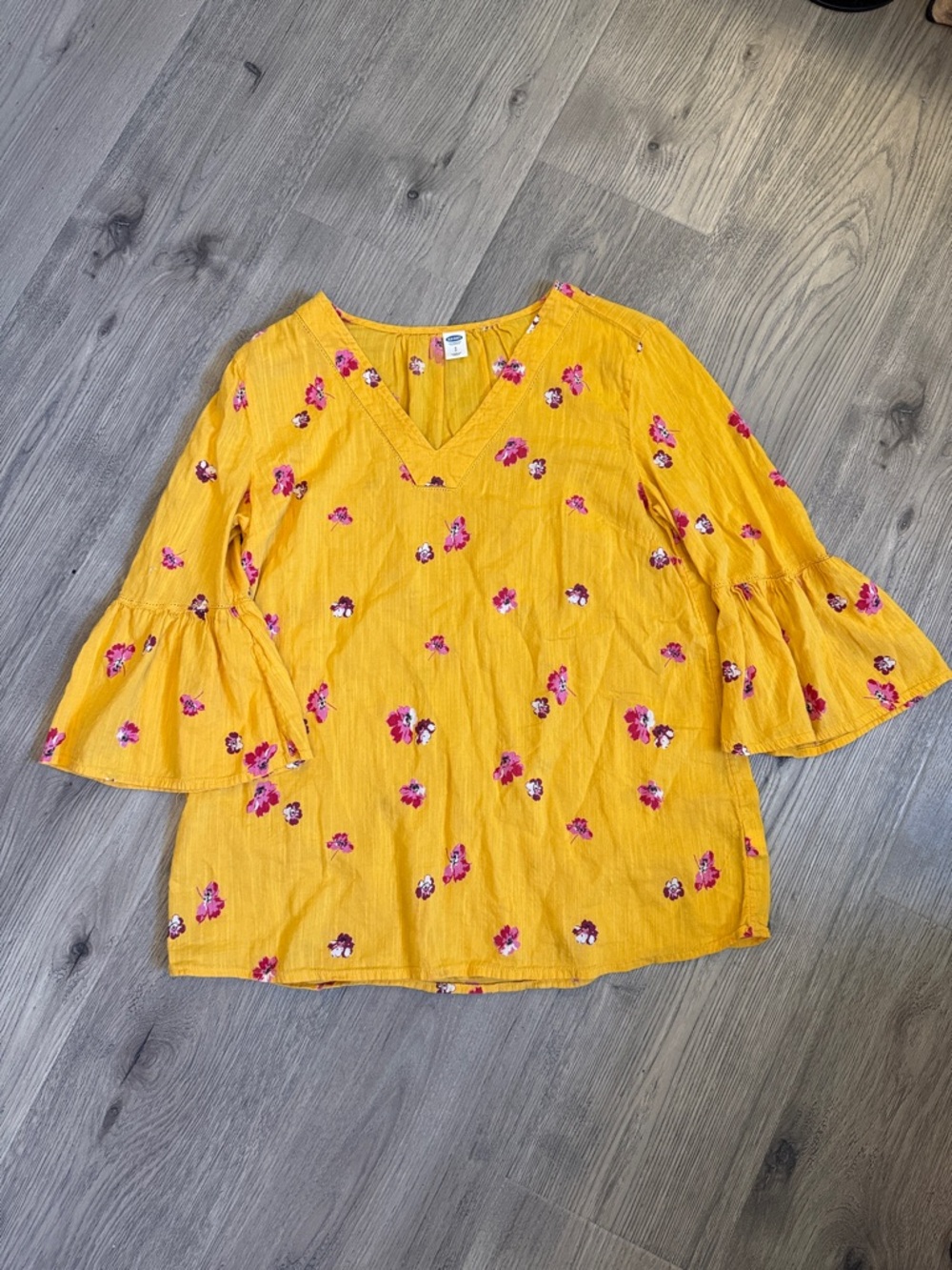 Old Navy Mustard Yellow Floral V-Neck Bell Sleeve Blouse